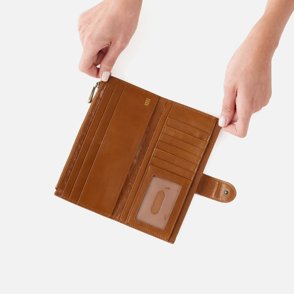 Dunn Continental Wallet In Polished Leather - Truffle | HOBO