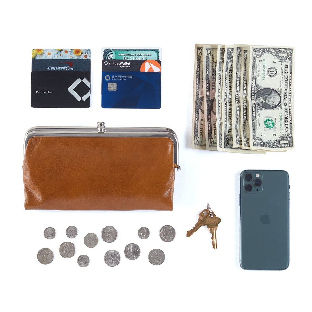 Lauren Clutch-Wallet In Polished Leather - Truffle | HOBO