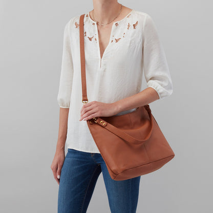 Pier Shoulder Bag in Pebbled Leather - Cashew | HOBO