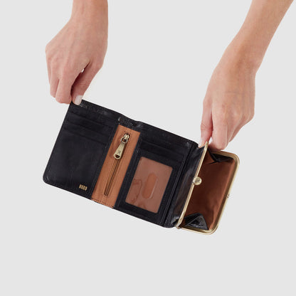 Robin Compact Wallet In Polished Leather - Black | HOBO