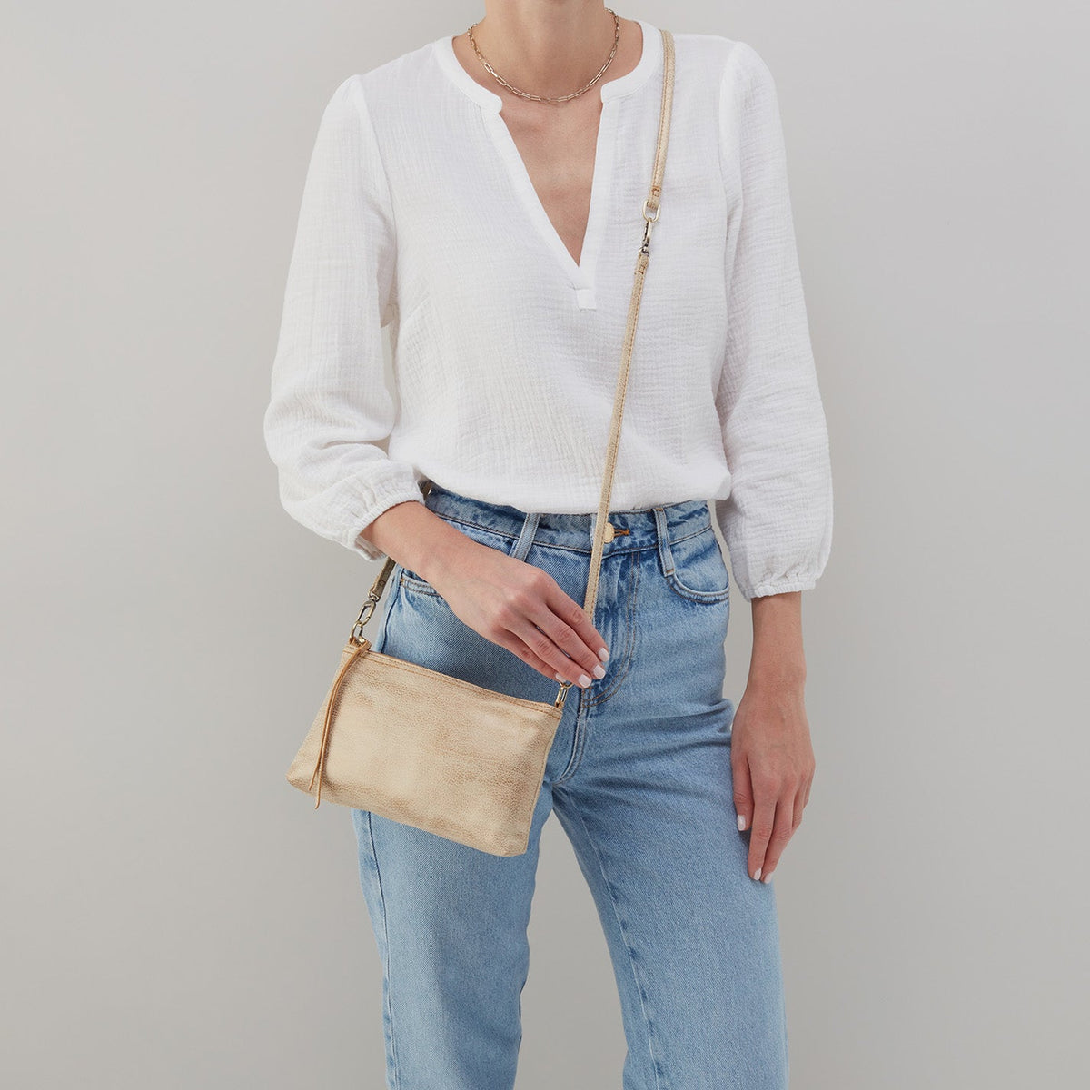 Darcy Crossbody In Metallic Leather - Gold Leaf | HOBO