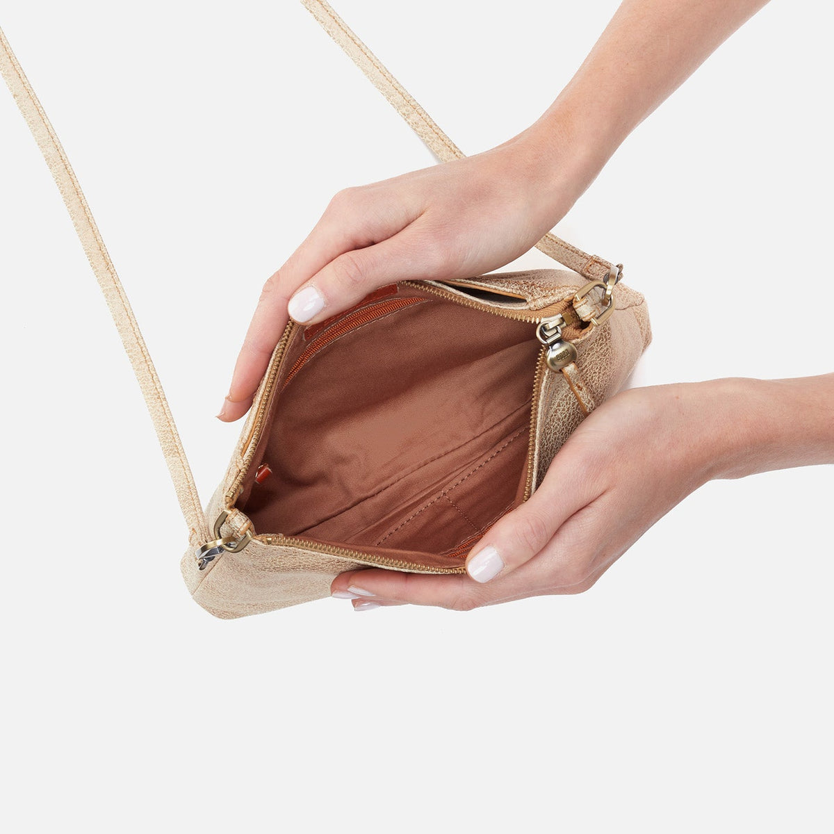 Darcy Crossbody In Metallic Leather - Gold Leaf | HOBO