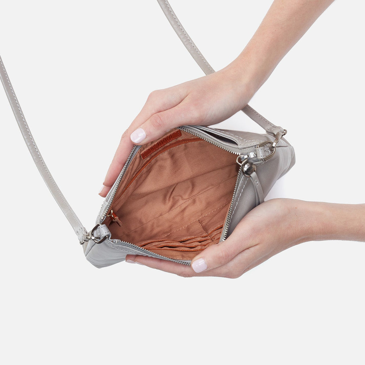 Darcy Crossbody In Polished Leather - Light Grey | HOBO