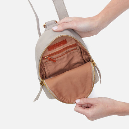 Fern Sling In Pebbled Leather - Taupe | HOBO