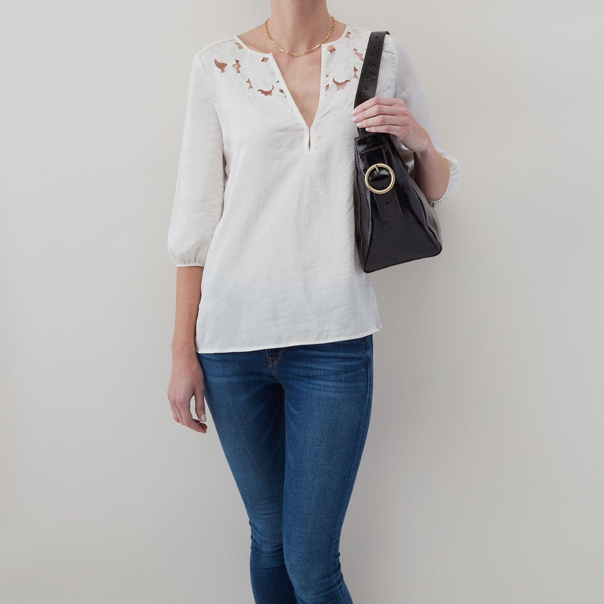 Render Shoulder Bag In Polished Leather - Natural | HOBO