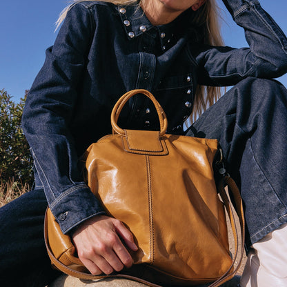Sheila Large Satchel In Polished Leather - Natural | HOBO