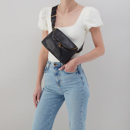 Fern Large Belt Bag In Pebbled Leather - Black | HOBO