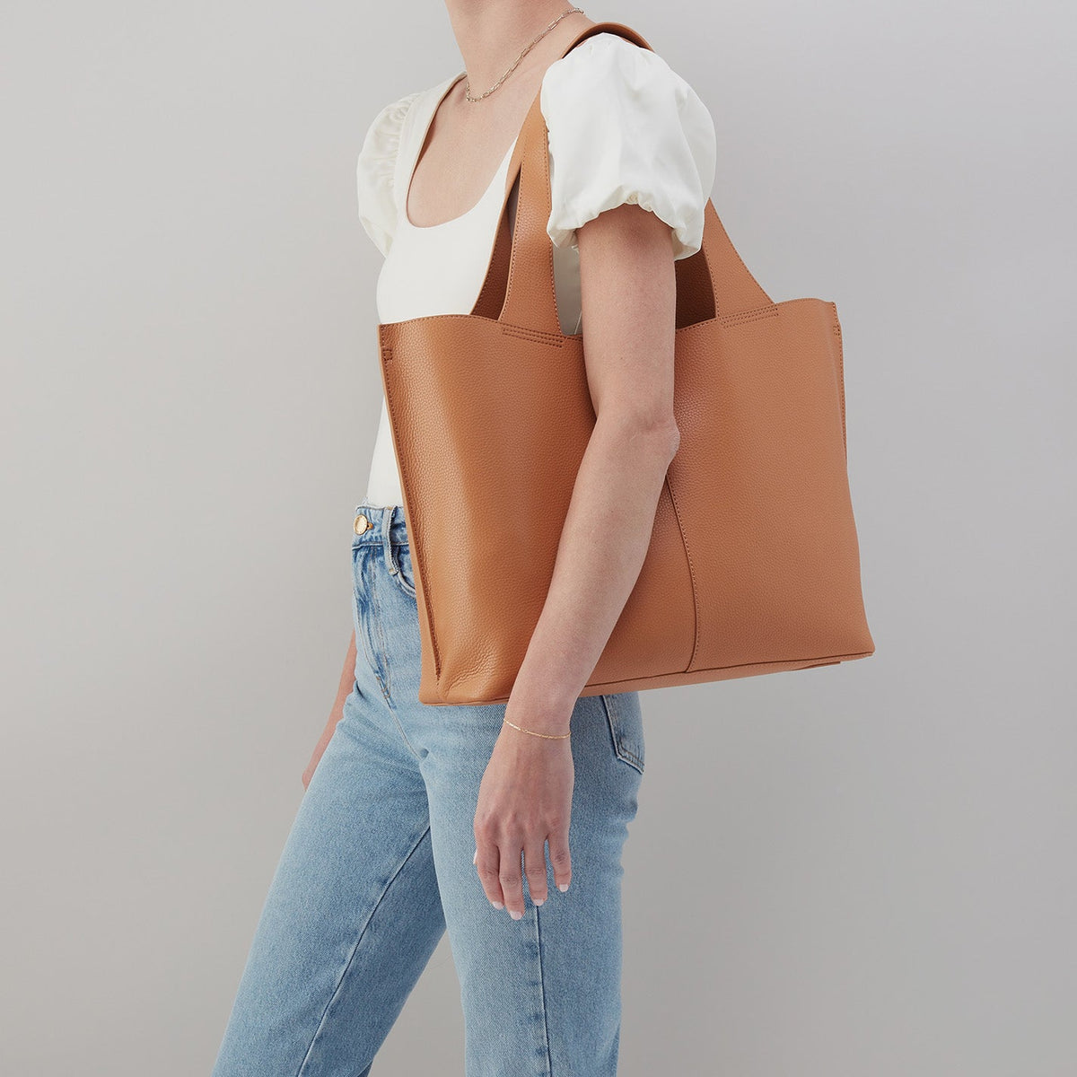 Vida Large Tote in Micro Pebbled Leather - Biscuit | HOBO