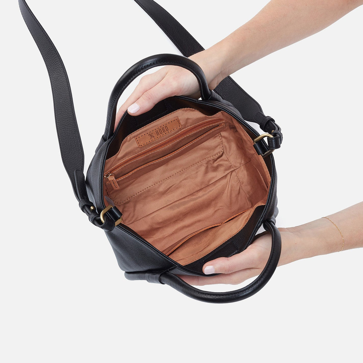 Margot Satchel In Pebbled Leather - Black | HOBO