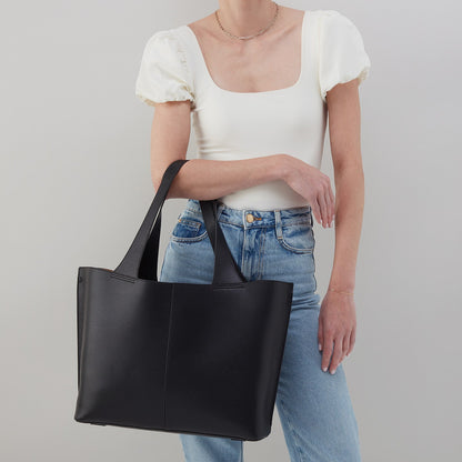 Vida Large Tote in Micro Pebbled Leather - Black | HOBO