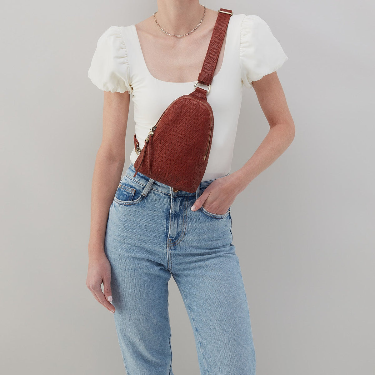 Fern Sling In Soft Embossed Leather - Tuscan Brown | HOBO