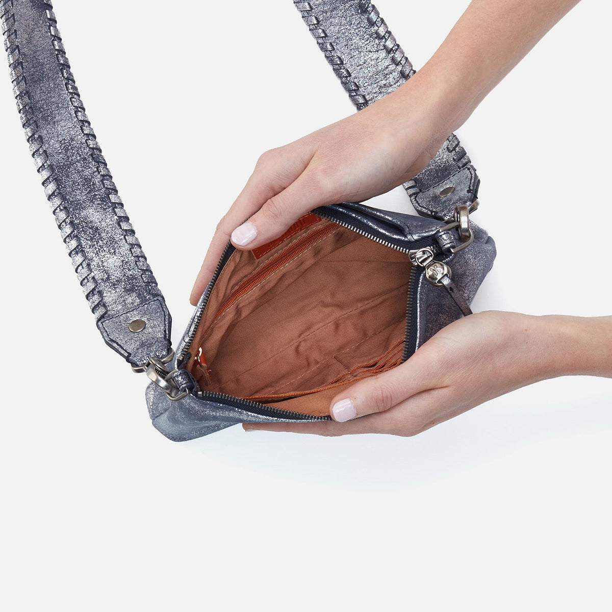 Darcy Crossbody In Metallic Leather - Blue Pewter | HOBO