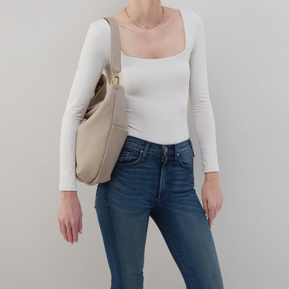Harley Hobo In Pebbled Leather - Taupe | HOBO