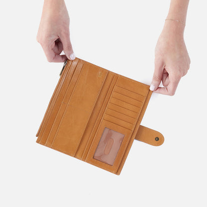 Dunn Continental Wallet In Polished Leather - Natural | HOBO
