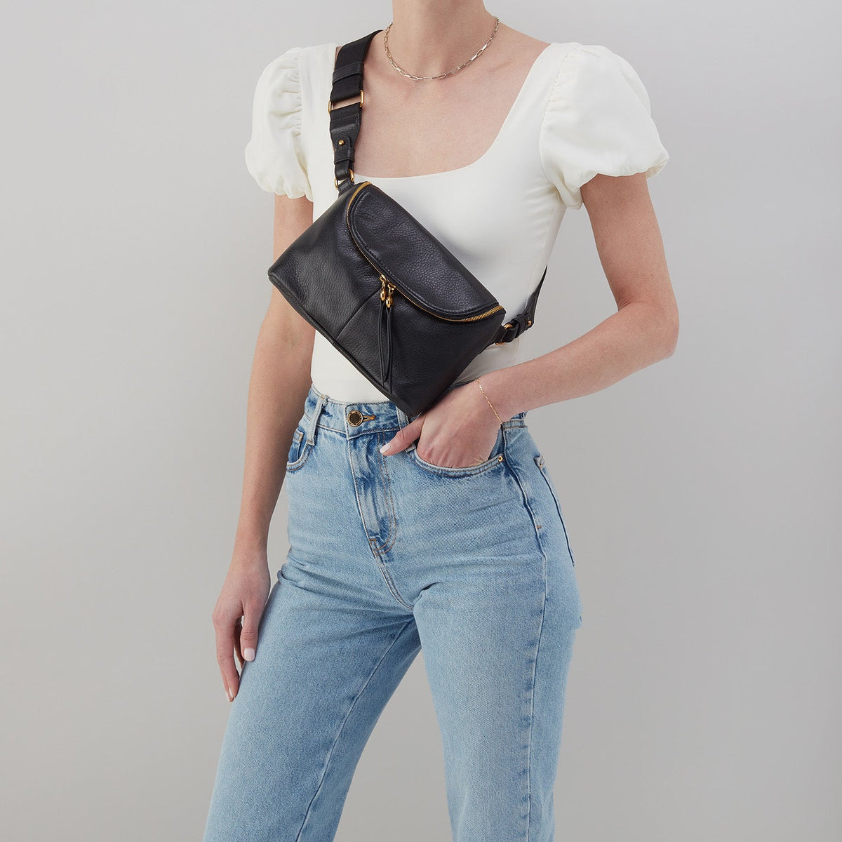 Fern Large Belt Bag In Pebbled Leather - Warm Honey | HOBO