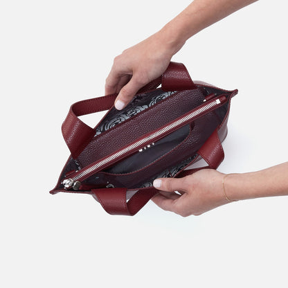 Vida Small Tote In Micro Pebbled Leather - Port | HOBO