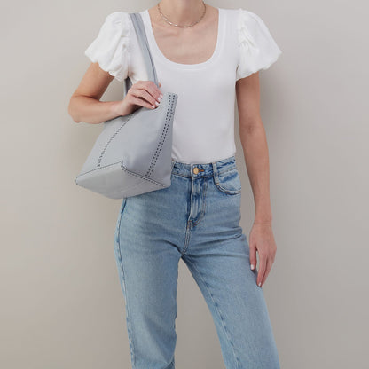 Austin Tote In Pebbled Leather - Blue Pearl | HOBO