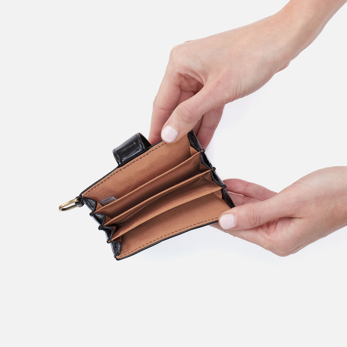 Jean Accordian Card Case In Polished Leather - Black | HOBO