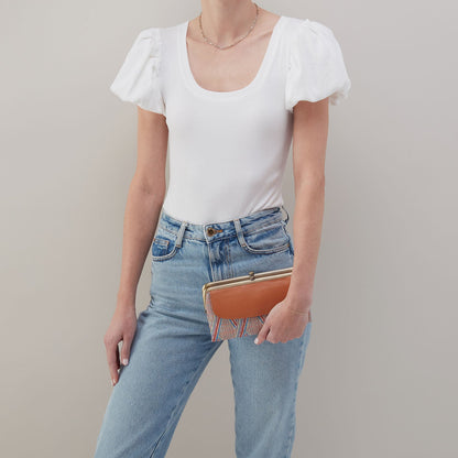 Lauren Clutch-Wallet In Multi Weave With Leather Trim - Sunset Raffia | HOBO