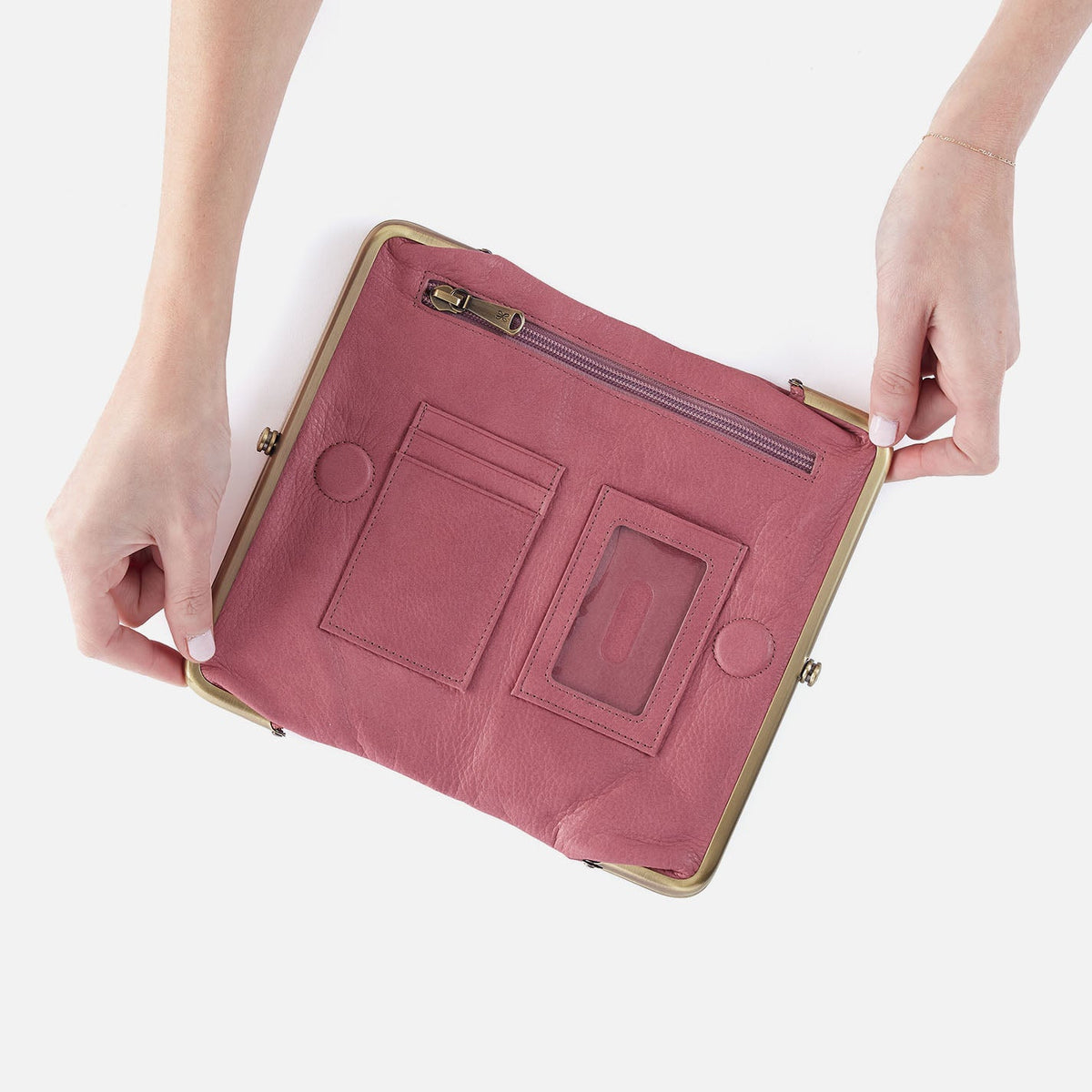 Lauren Clutch-Wallet In Tooled Embossed Leather - Mauve Tooled Emboss | HOBO