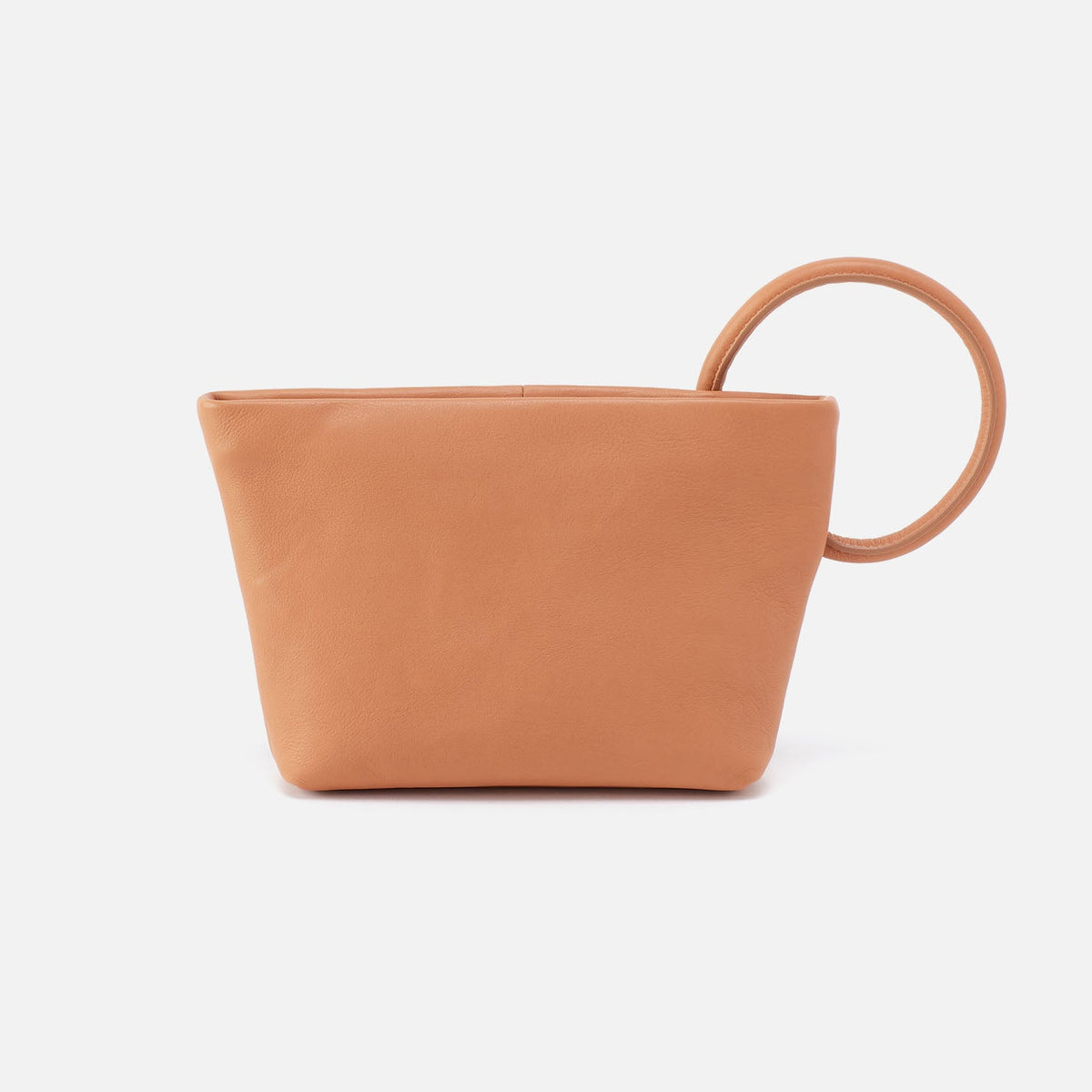 Maggie Clutch In Smooth Leather - Doe | HOBO