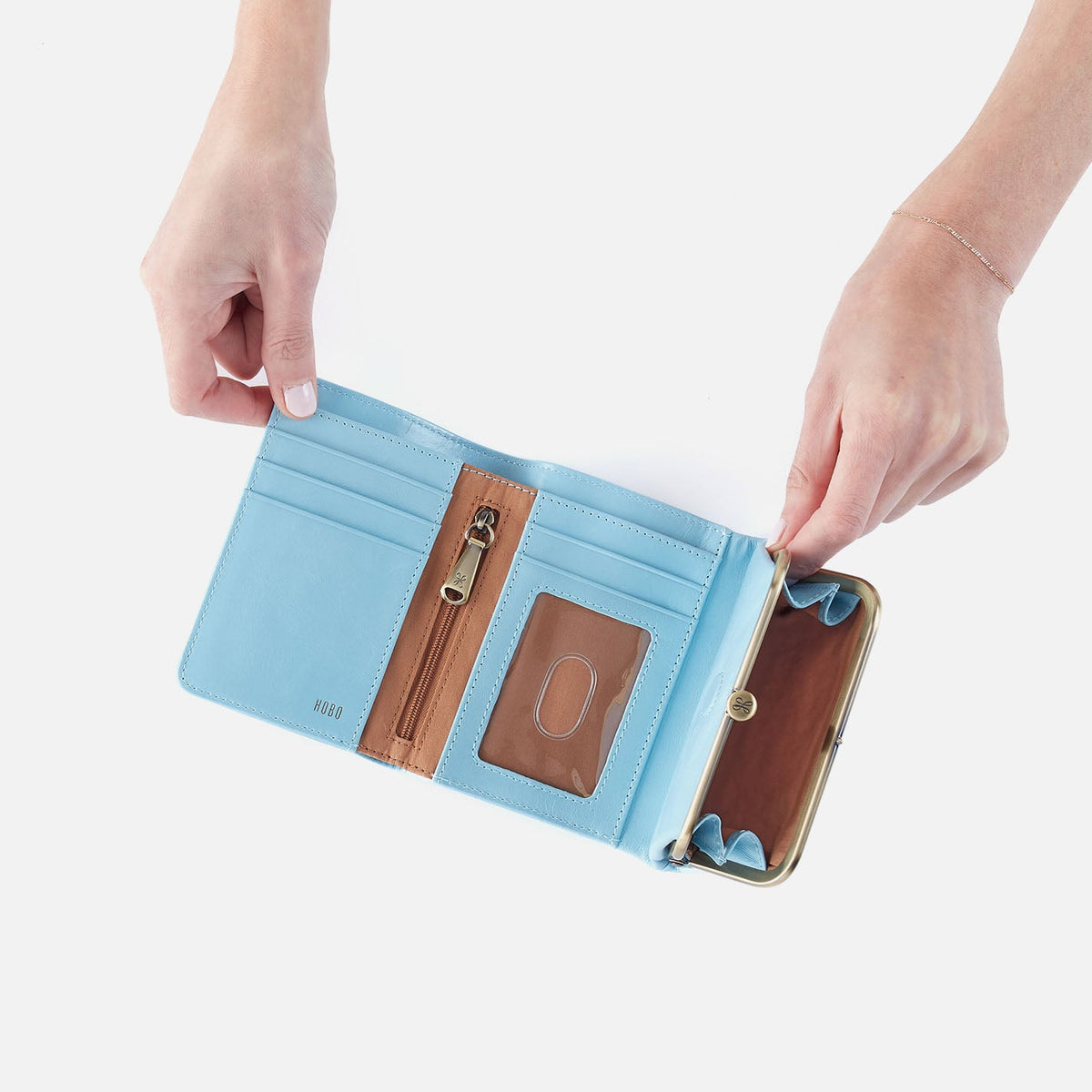 Robin Compact Wallet In Polished Leather - Stratosphere | HOBO