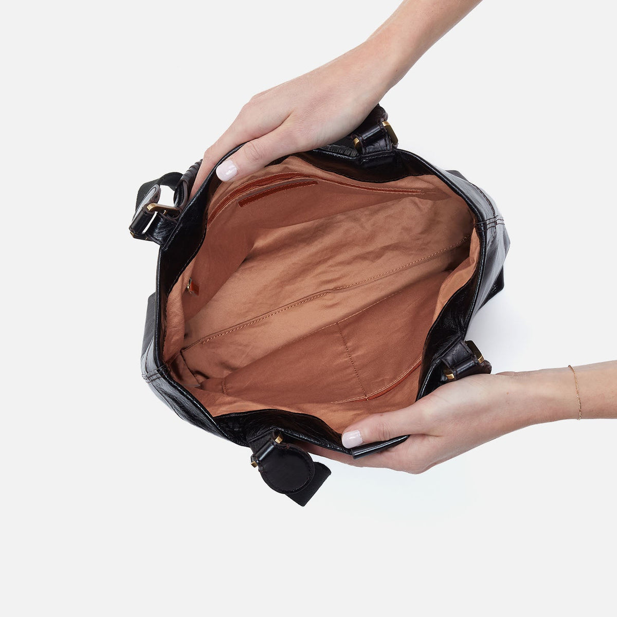 Romy Medium Tote In Polished Leather - Black | HOBO