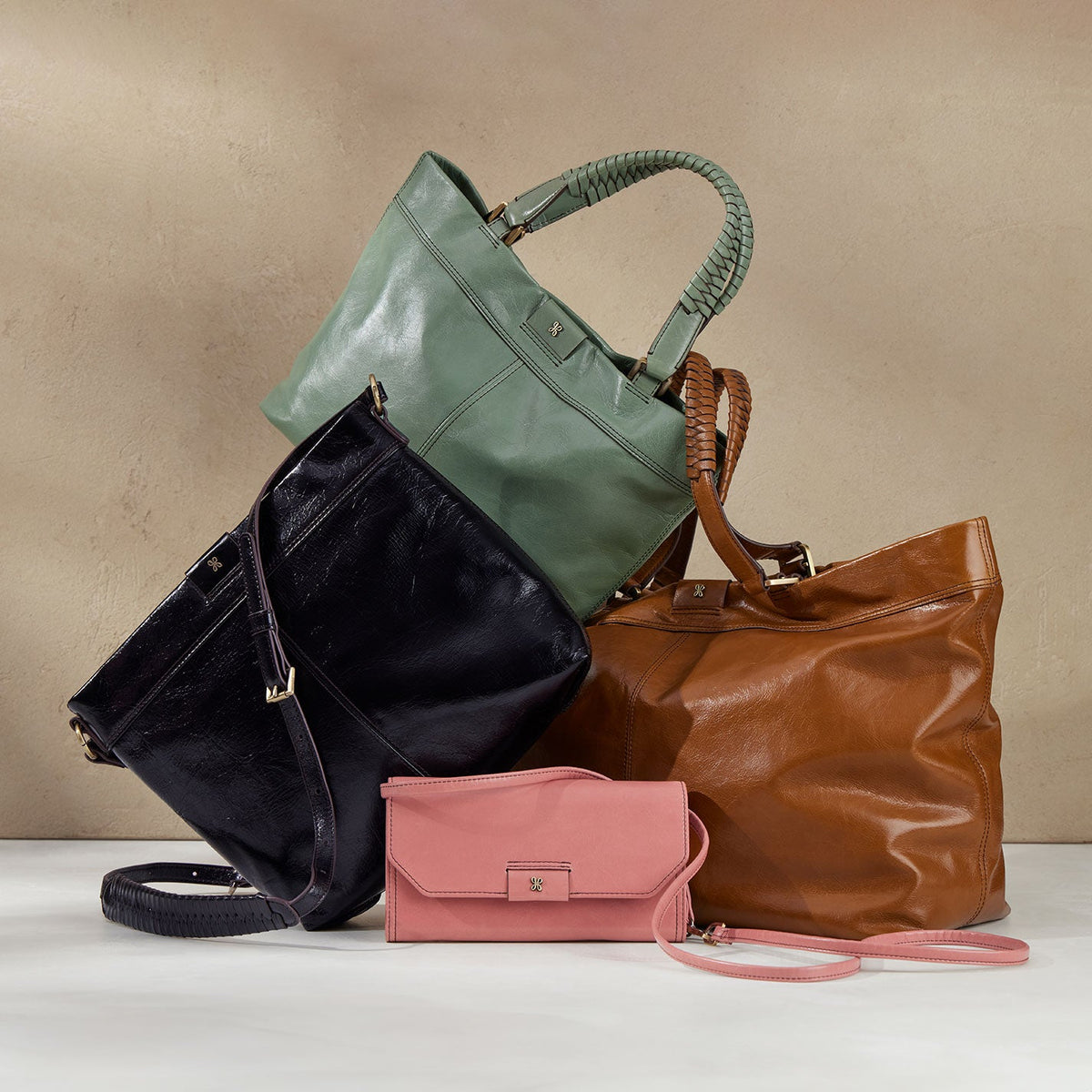 Romy Medium Tote In Polished Leather - Jade | HOBO
