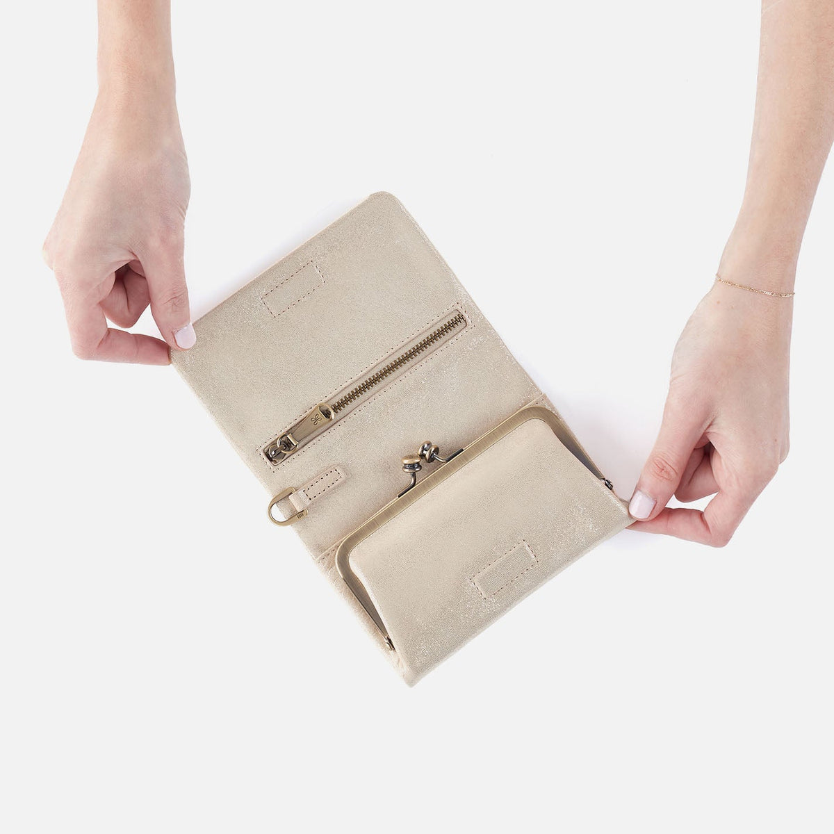 Ross Bead Wristlet In Metallic Leather - Sand Shimmer | HOBO
