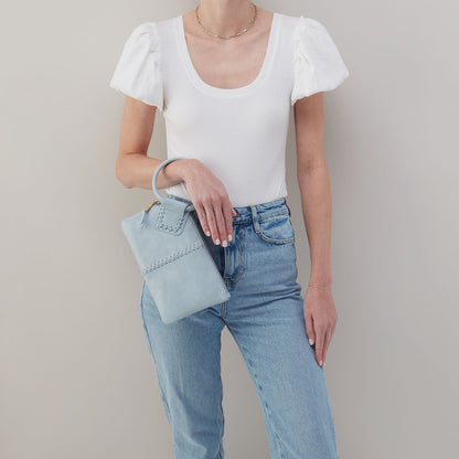 Sable Wristlet In Buffed Leather - Sky | HOBO