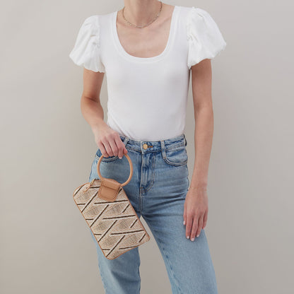 Sable Wristlet In Multi Weave With Leather Trim - Cream Raffia | HOBO