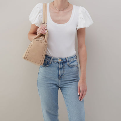 Seneca Shoulder Bag In Polished Leather - Sand | HOBO