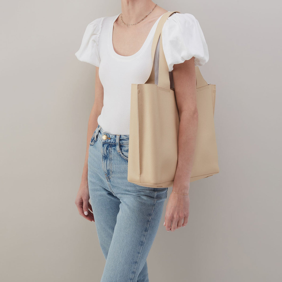 Vida Large Tote in Micro Pebbled Leather - Almond | HOBO