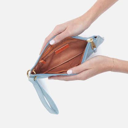 Vida Wristlet In Buffed Leather - Sky | HOBO
