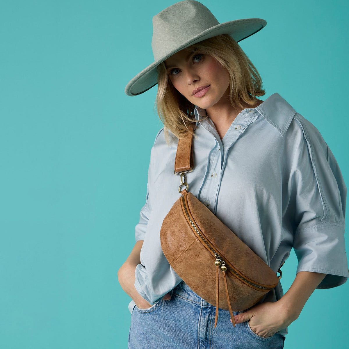 Hunter Medium Belt Bag In Buffed Leather - Whiskey | HOBO