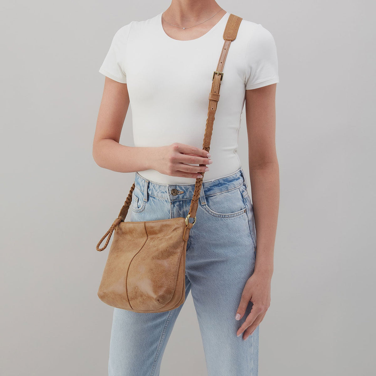 Lasso Medium Crossbody In Buffed Leather - Whiskey | HOBO