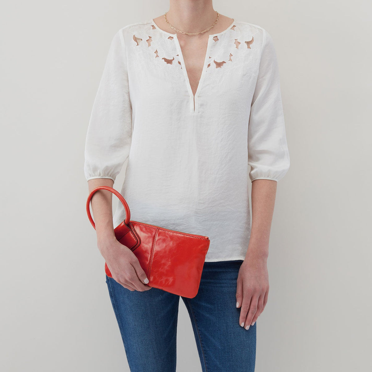 Sable Wristlet In Polished Leather - Grenadine | HOBO