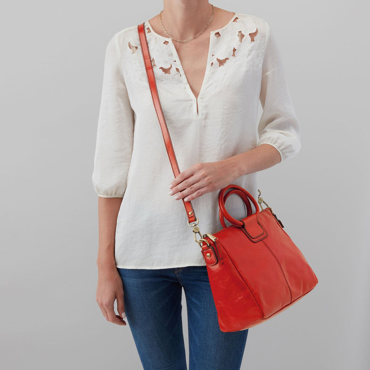 Sheila Medium Satchel In Polished Leather - Grenadine | HOBO